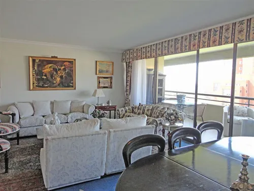 Departamento En Venta De 4 Dorm. En Viña Del Mar