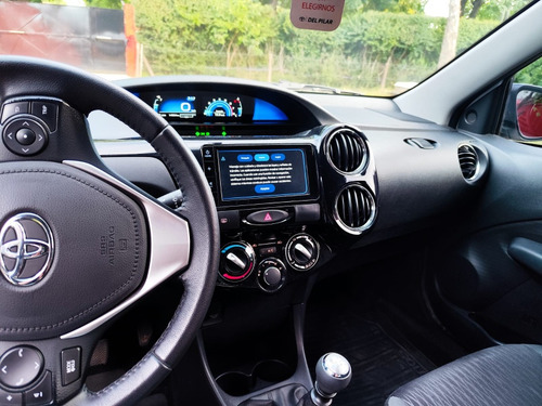 Toyota Etios 1.5 Xls