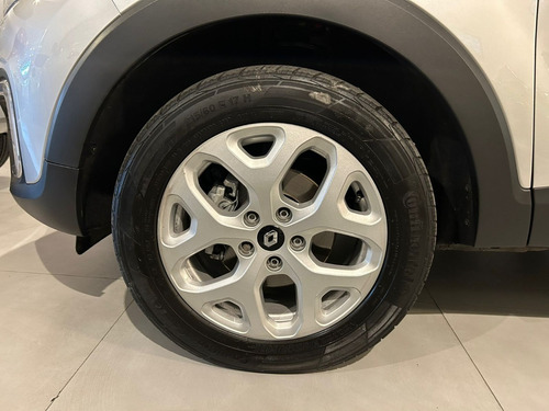 Imagen 22 de 25 de Renault Captur Zen 2.0 Mt 2018