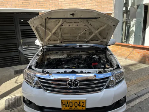 Toyota Fortuner 2.7l 4x2