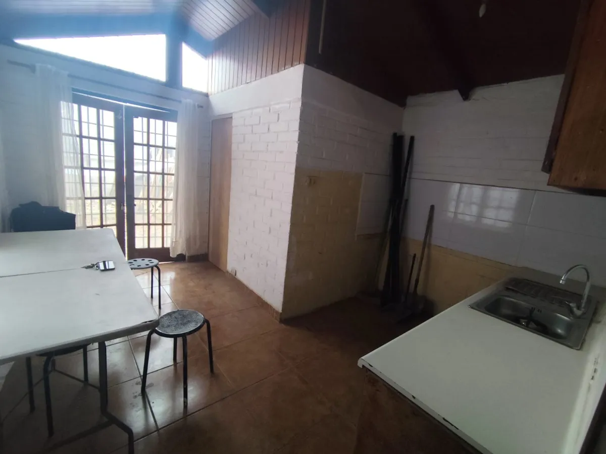 Imagen 3 de 10 de Casa Remodelada En Venta Eyzaguirre, Acceso Sur