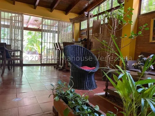 Casa En Venta El Cafetal 24-75