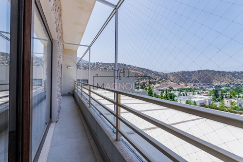 Casa En Venta De 5 Dorm. En Lo Barnechea