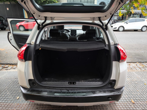 Peugeot 2008 1.6 Feline