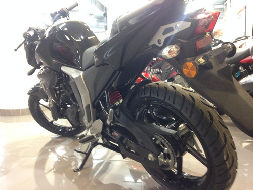 Imagen 3 de 4 de Yamaha Fz Fi Financia Ahora 12 Mas Descuentos!!