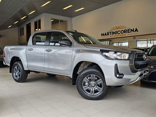 Toyota Hilux Pick-up 2.8 Cd Sr 204cv 4x4 At