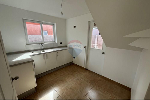 Casa Nueva 3d + 2b Pircas De Machali