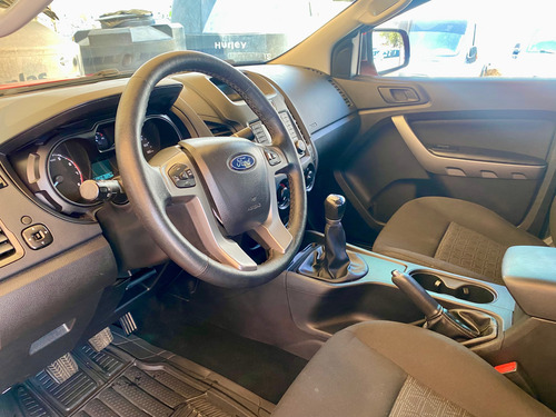 Ford Ranger 2.5 Xlt Cabina Doble 4x2 Mt