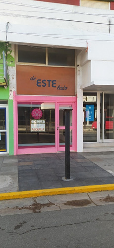 Imagen 1 de 7 de Excelente Local A Metros De Av San Bernardo