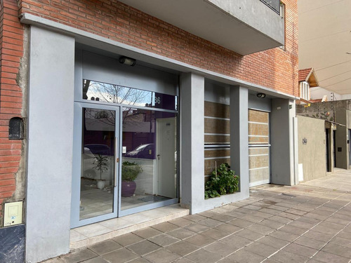 Imagen 2 de 17 de Monoambiente Divisible Con Parrilla En Villa Urquiza - 1 Ambiente