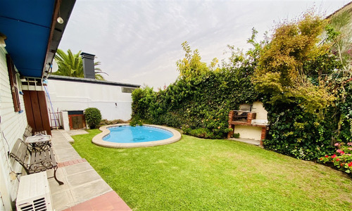 Arriendo Casa 4 D, 3 B, 2 Est, 1 Bd.en Las Condes