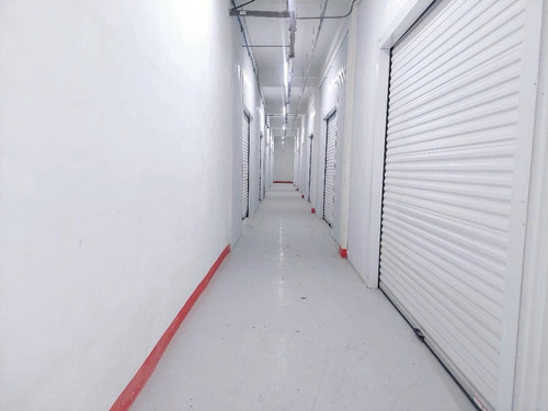 Mini Bodega Cerca Del Metro Toreo Naucalpan Edo Mex