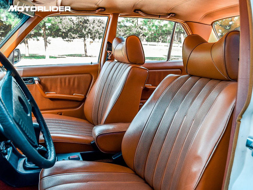 Imagen 10 de 25 de Mercedes-benz 250s | Permuta / Financia