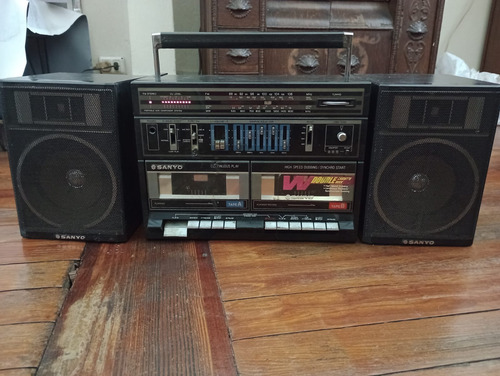 Liquidacion Radiograbador Sanyo C35 Equipo De Musica Retro