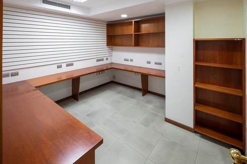 Imagen 10 de 18 de Oficina En Alquiler, Altamira, Cod Rah: 22-9887, Luis Infante 0414 3283509