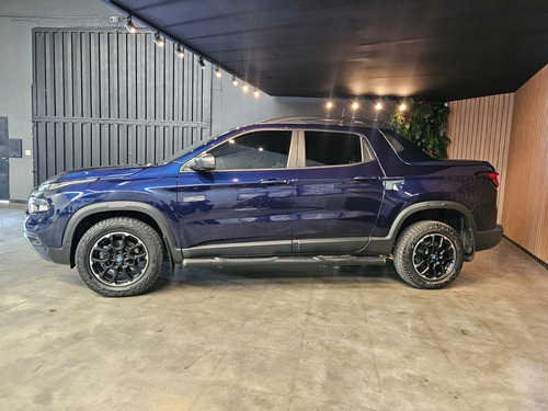 Fiat Toro 2.0 16V TURBO DIESEL ULTRA 4WD AT9