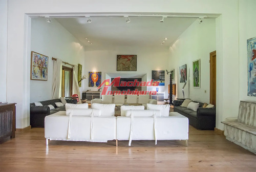 Hermosa Casa En Venta En El Golf.