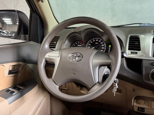 Toyota Hilux SW4 2.7 SR 4X2 16V FLEX 4P AUTOMÁTICO
