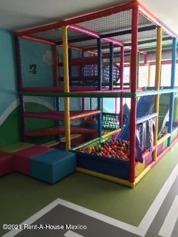 Imagen 6 de 14 de Departamento En Venta En Manzanastitla 2 Hab,2 Baños,2 Cajones. F.m