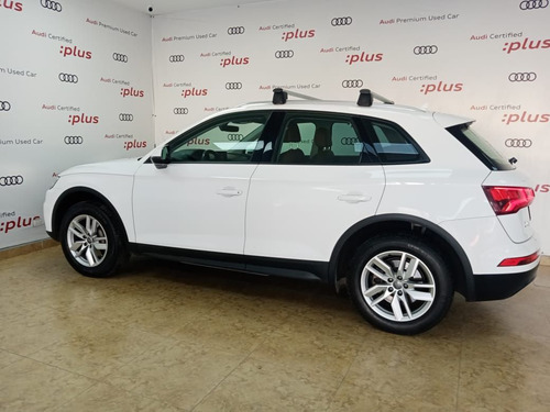Audi Q5 2.0 L4 Dynamic S-Tronic At