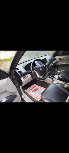 Mitsubishi L200 3.2 Triton Hpe Cab. Dupla 4x4 Aut. 4p