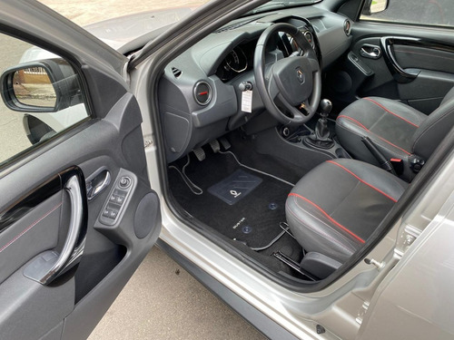 Renault Duster 4x4