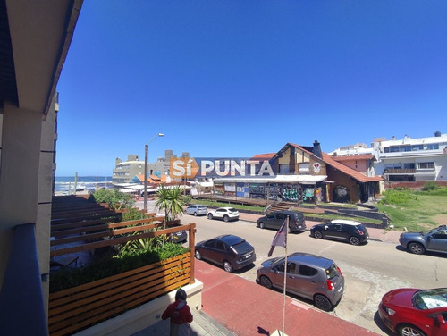 Imagen 4 de 27 de Apartamento En Venta 2 Dormitorios, Frente A Playa El Emir