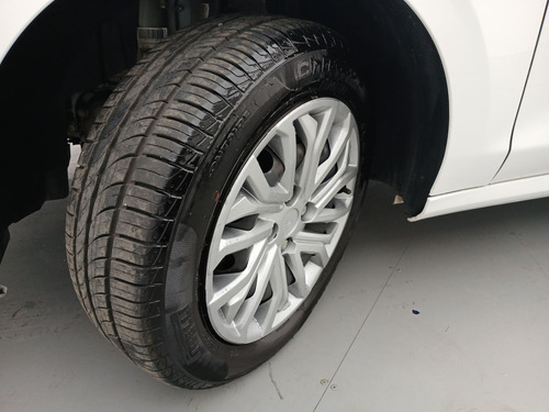 Fiat Cronos 1.3 FIREFLY FLEX DRIVE MANUAL