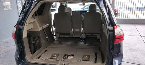 Imagen 9 de 15 de Toyota Sienna Le 2020