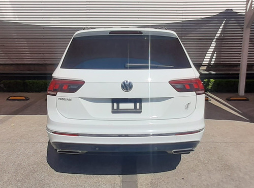 Imagen 6 de 15 de Volkswagen Tiguan 2020 1.4 Comfortline Plus At