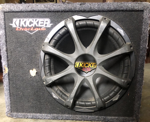 Bajo Kicker 12 Pulgadas + Cajon + Rejilla Protectora