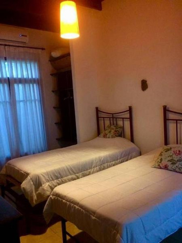 Lindisima Casa En Venta. -mallmann Propiedades