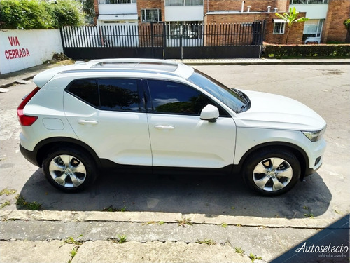 Volvo Xc40 Momentum