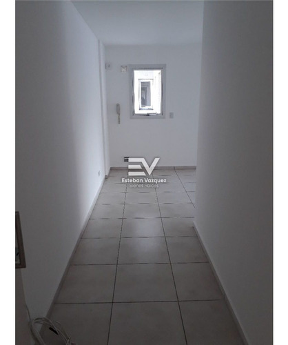 Imagen 3 de 13 de Alquiler. Departamento 2 Dorm 2 Baños Barrio General Paz. Moderno Y Con Amenities