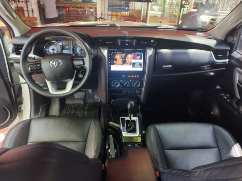 Toyota Fortuner Sw4