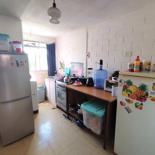 Imagen 2 de 9 de Duplex Economico En Costanera Norte / C. Francia, Cerrillos