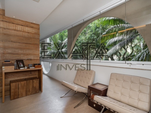 Imagem 5 de 28 de Apartamento Reformado, Moderno E Sofisticado No Jardim Paulista. Amplo Living Para Dois Ambientes, Home Theater, Sala De Almoço, Sala De Jantar, Cercados Por Um Terraço Envidraçad - Ap00686 - 693723