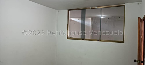 Milagros Inmuebles Casa Alquiler Barquisimeto Lara Zona Centro Economica Residencial Economico Código Inmobiliaria Rent-a-house 25-20077