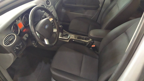 Imagem 9 de 11 de Ford Focus 2.0 Glx 16v Flex 4p Automático