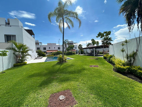 Terreno Plano En Venta. Fracc. Aiyana, Xochitepec, Morelos