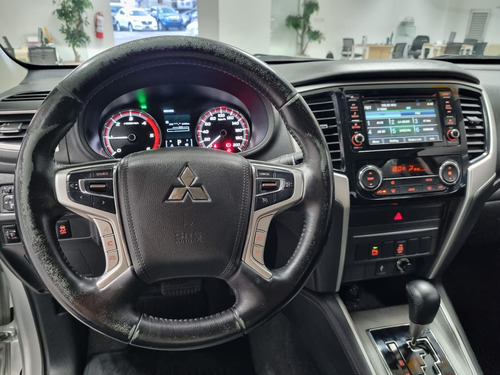 Mitsubishi L200 2.4 Cd Glx 4X4 Mt