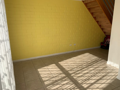 Arriendo Linda Casa, Lomas De Paine.