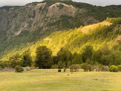 Hermosas Parcelas Con Orilla De Río