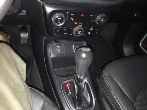 Imagem 8 de 10 de Jeep Compass 2018 2.0 Longitude Flex Aut. 5p