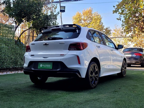 Chevrolet Onix TURBO HB RS 1.0