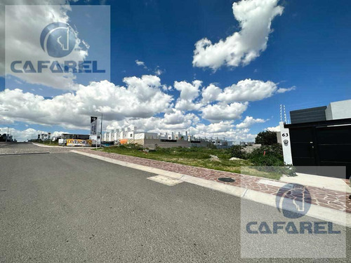 Terreno En Venta En Corregidora Las Condes (mt)