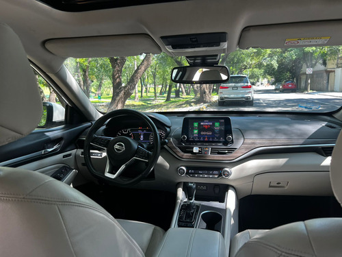 Nissan Altima 2020