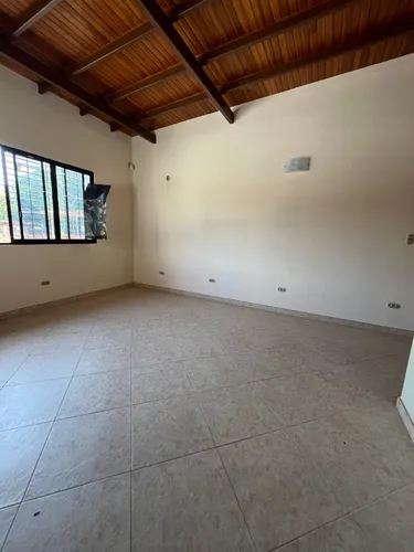Vende Casa En Urb. Los Sauces