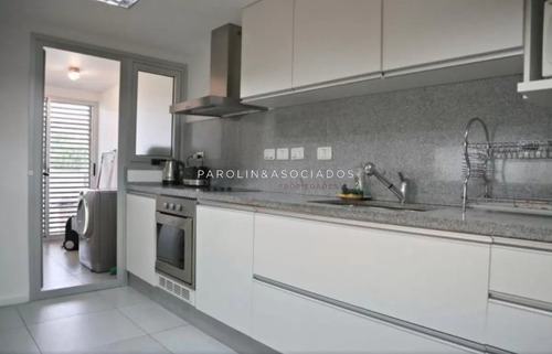 Casa En Venta De 3 Dormitorios En Silente, Punta Del Este