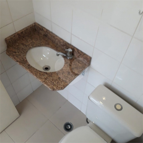 Imagem 8 de 21 de Venda Ou Aluga Sala Comercial 30 M³ Com Ponto Para Ar-condicionado E 1 Vaga De Garagem - Barra Funda - Reo369460